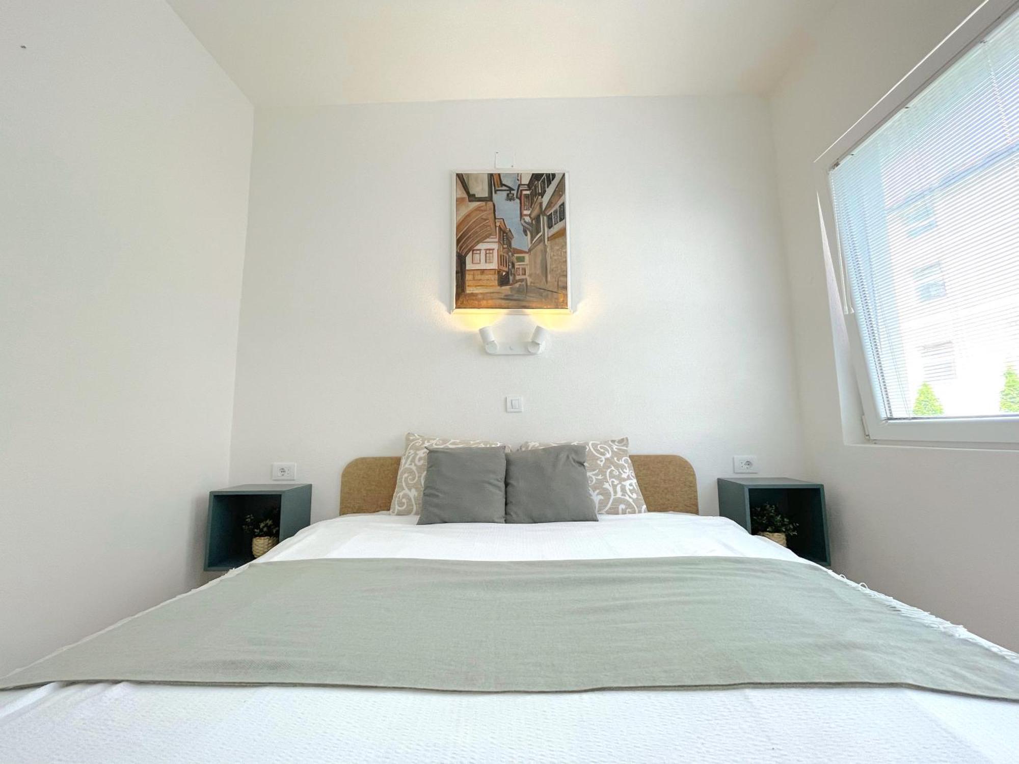 אוהריד Makedonka Apartments מראה חיצוני תמונה