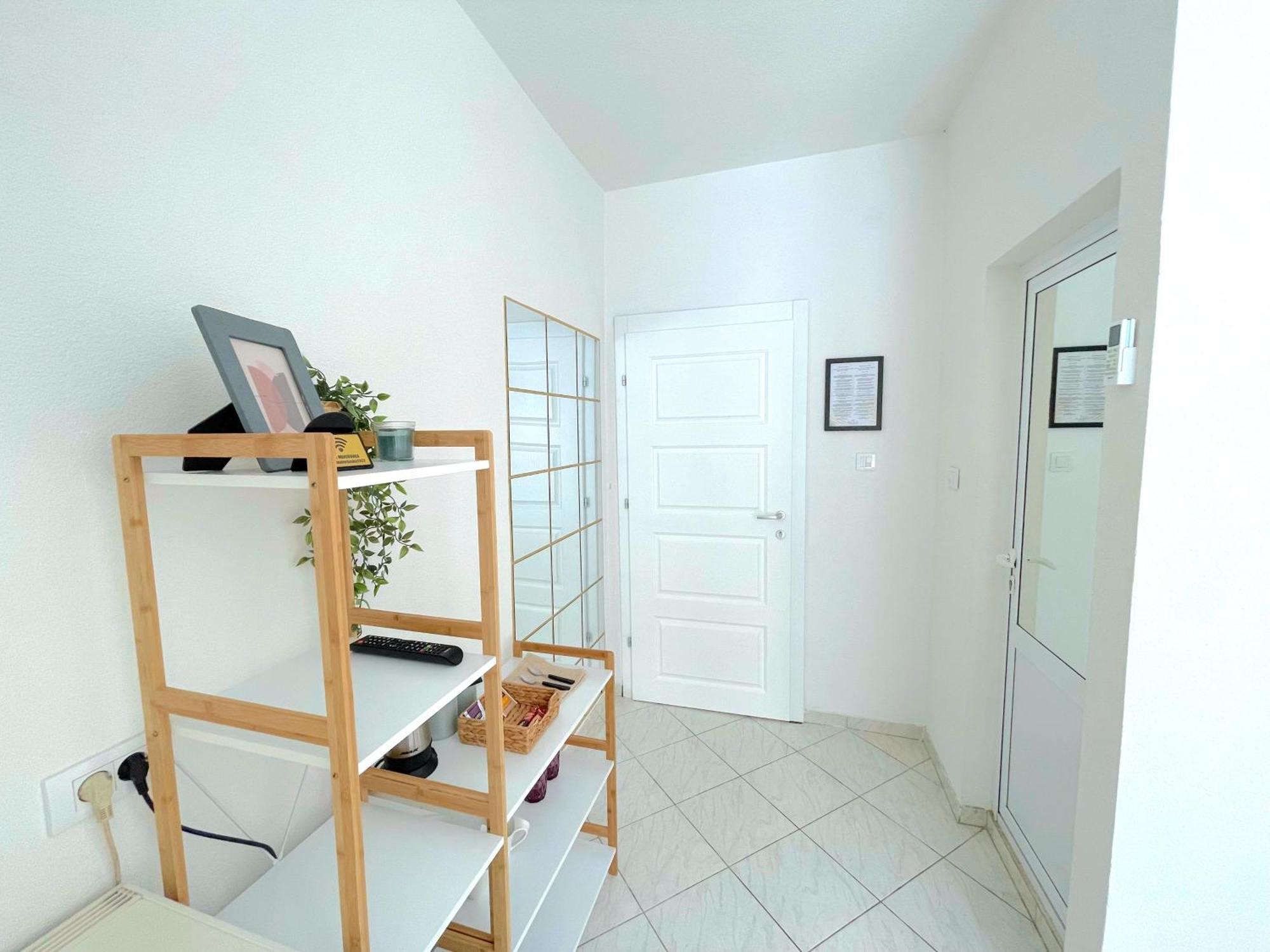 אוהריד Makedonka Apartments מראה חיצוני תמונה