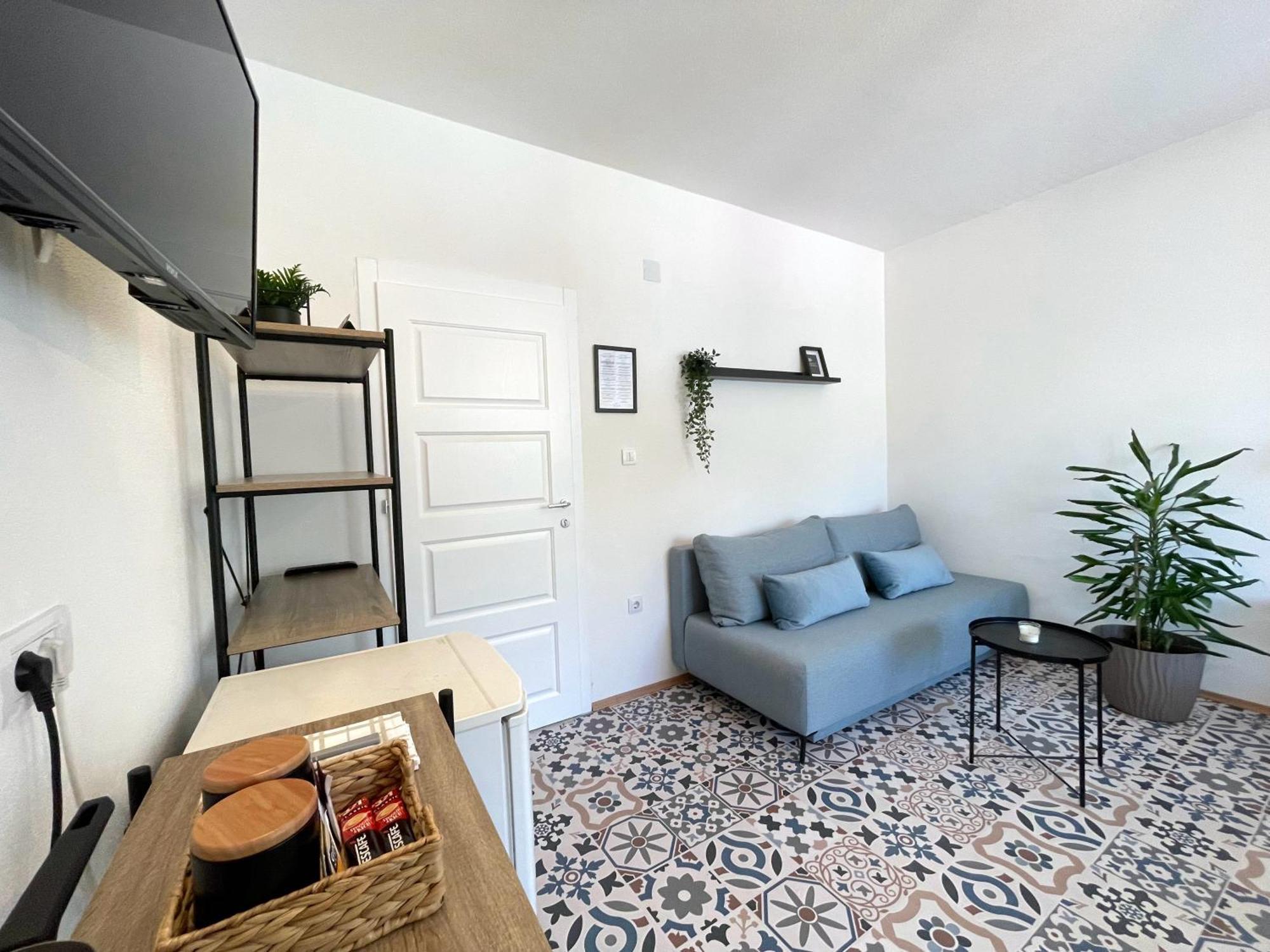 אוהריד Makedonka Apartments מראה חיצוני תמונה